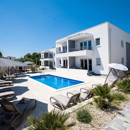 1Oak Rentals Vir Exterior photo