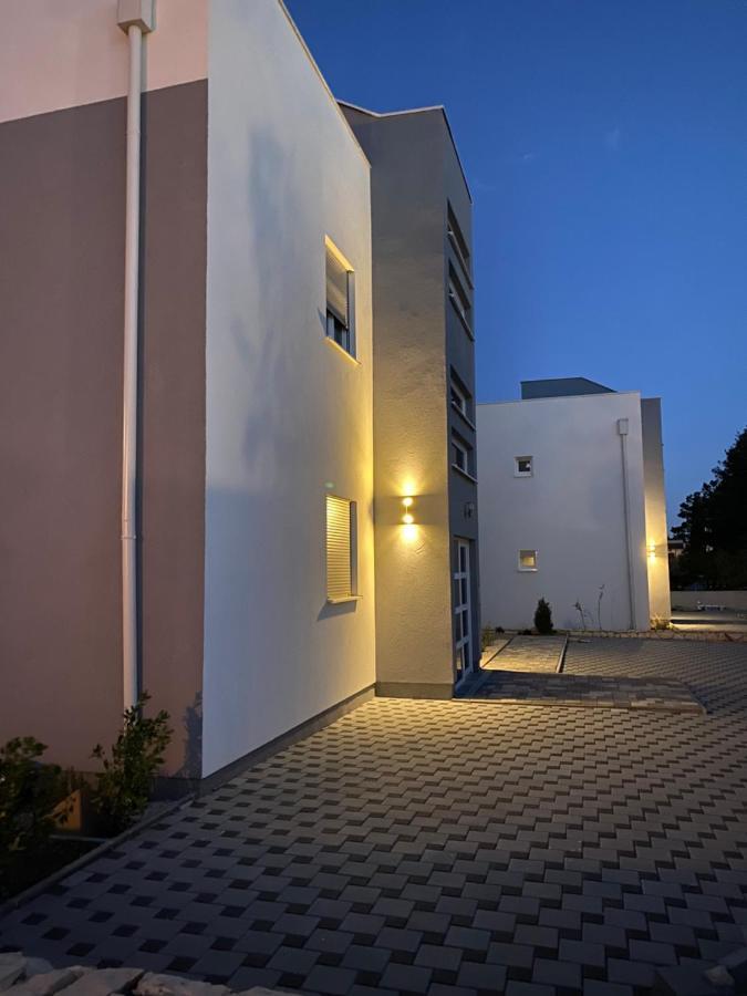 1Oak Rentals Vir Exterior photo